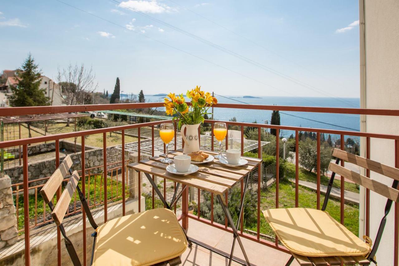 Villa Pergola-Apartment Toni Mlini Exteriér fotografie